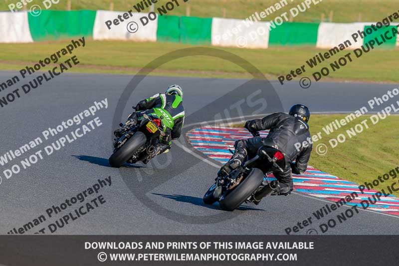 PJM Wedding Photography;enduro digital images;event digital images;eventdigitalimages;mallory park;mallory park photographs;mallory park trackday;mallory park trackday photographs;no limits trackdays;peter wileman photography;racing digital images;trackday digital images;trackday photos